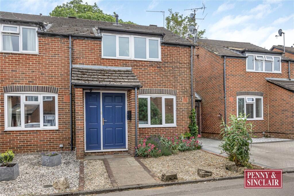3 bed End of Terrace for rent in Henley-on-Thames. From Penny & Sinclair - Henley On Thames 3 bed End of Terrace for rent in Henley-on-Thames. From Penny & Sinclair - Henley On Thames