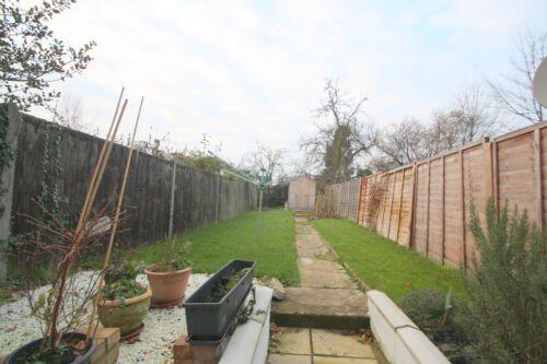 2 bed 1st Floor Flat for rent in Wood Green. From Robert Lehrer Properties 2 bed 1st Floor Flat for rent in Wood Green. From Robert Lehrer Properties