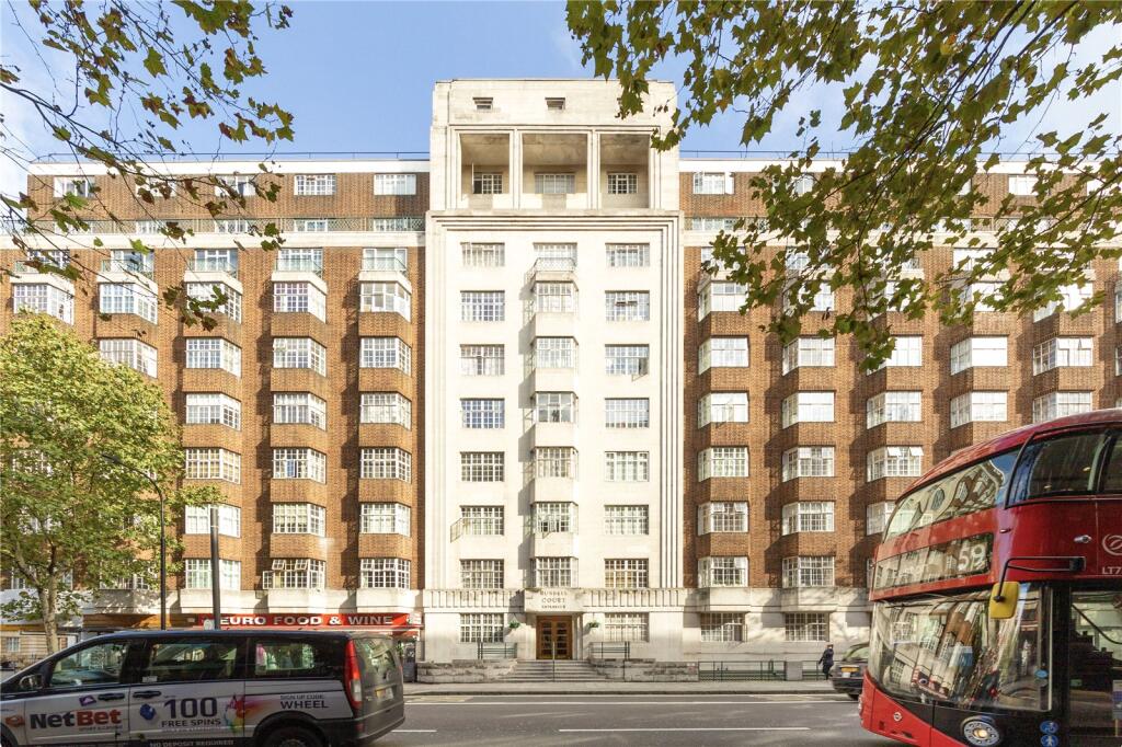 4 bed Studio for rent in London. From Robert Lehrer Properties