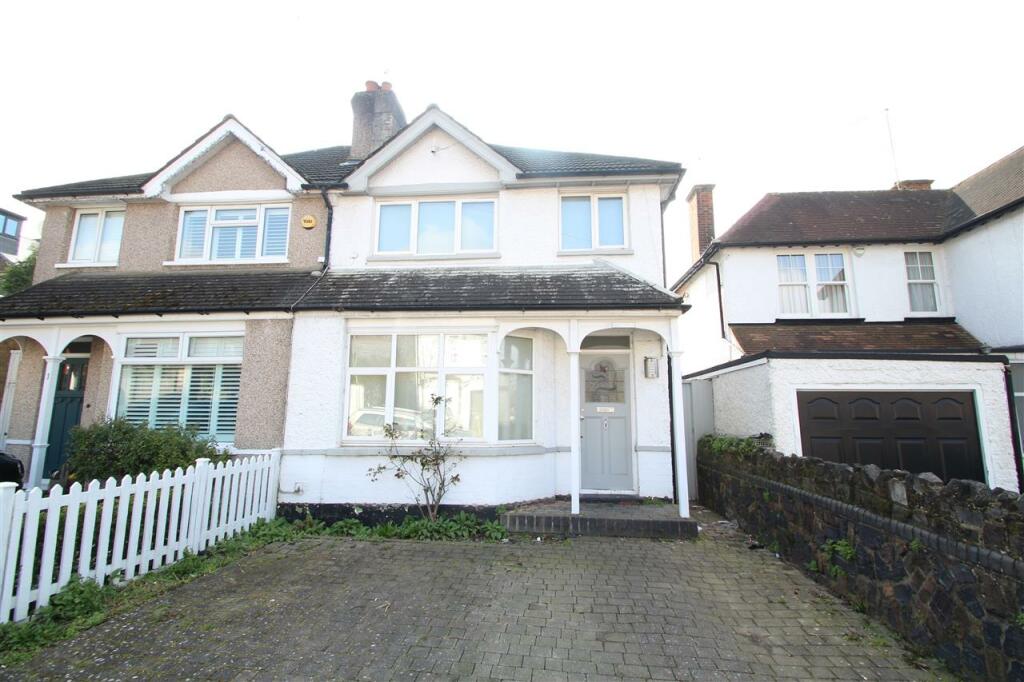 2 bed Semi-Detached House for rent in Arkley. From Richard James