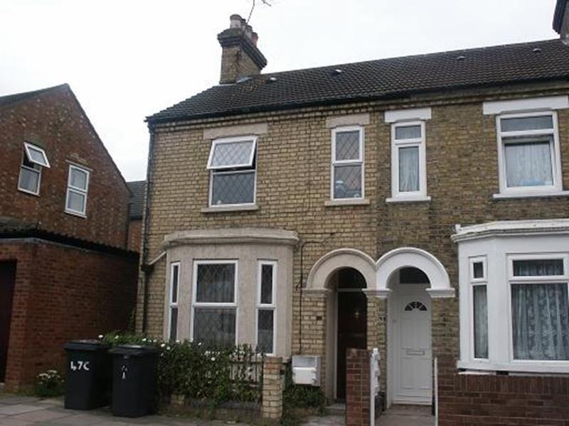 1 bed 1st Floor Flat for rent in Clapham Green. From Jayne Beard - Bedford