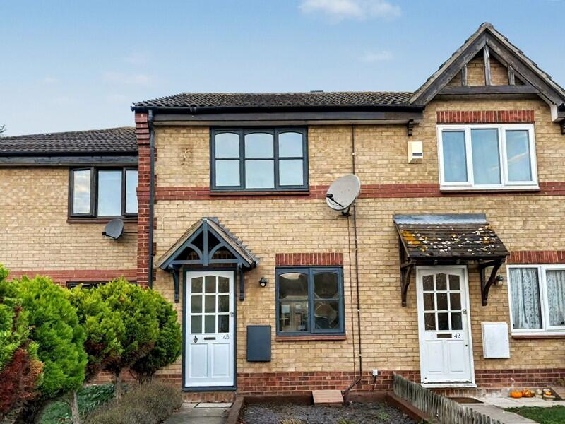2 bed Mid Terraced House for rent in Salph End. From Jayne Beard - Bedford