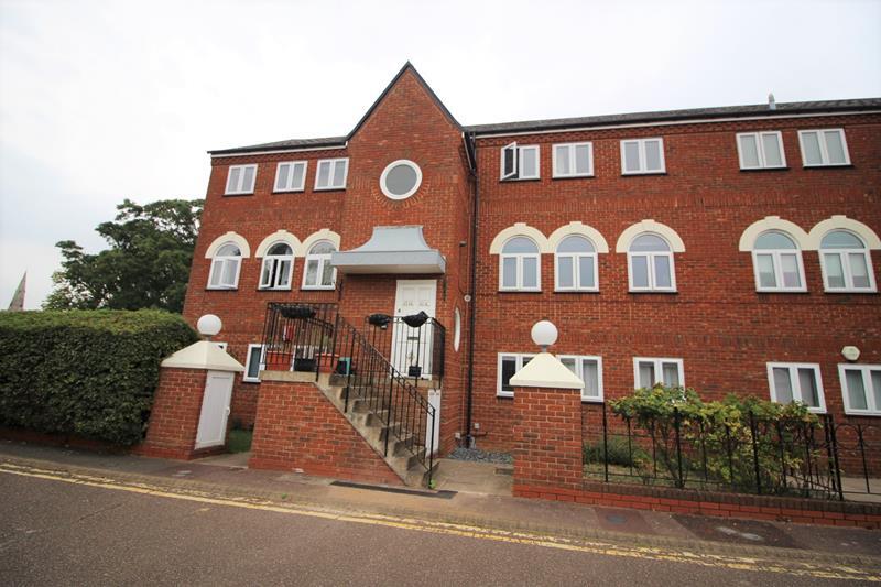 2 bed 1st Floor Flat for rent in Elstow. From Jayne Beard - Bedford 2 bed 1st Floor Flat for rent in Elstow. From Jayne Beard - Bedford