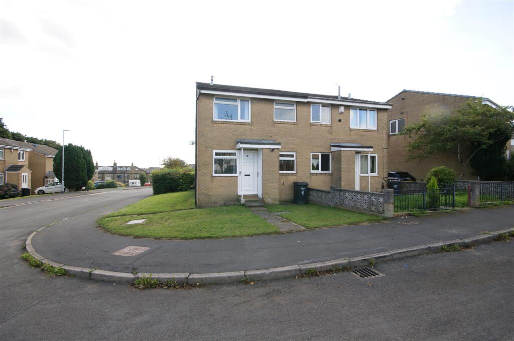 1 bed Not Specified for rent in Halifax. From Peter David Properties - Brighouse
