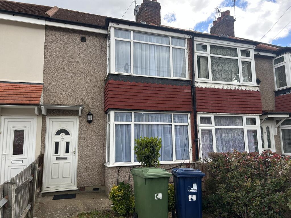 2 bed Detached for rent in Greenford. From Peter Gamble & Co