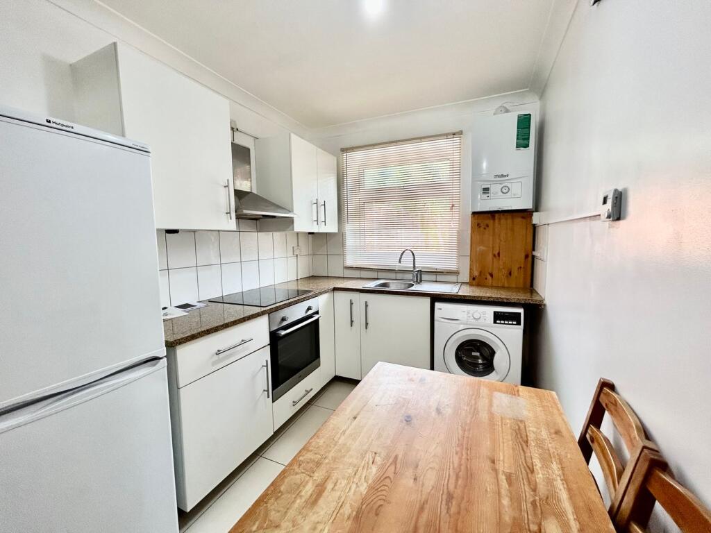 1 bed Apartment for rent in Greenford. From Peter Gamble & Co 1 bed Apartment for rent in Greenford. From Peter Gamble & Co
