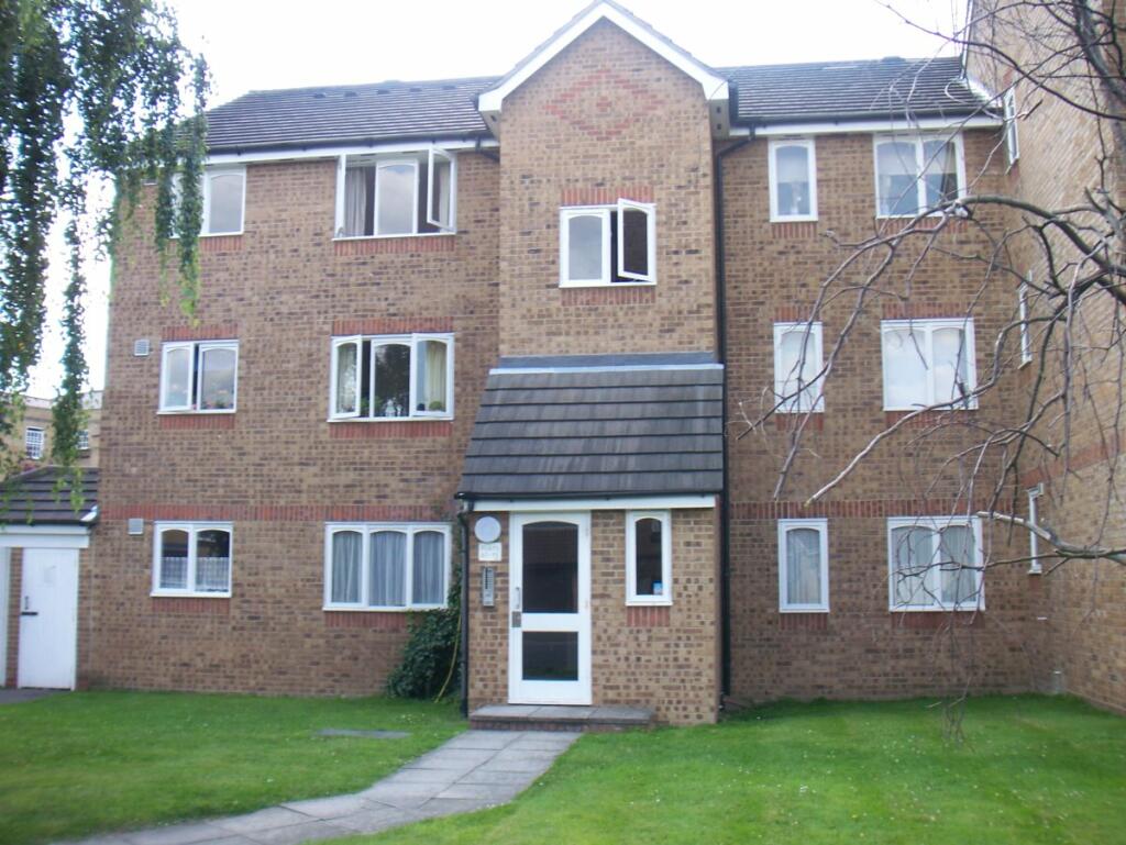 1 bed Flat for rent in Southgate. From Peter Michael Estates