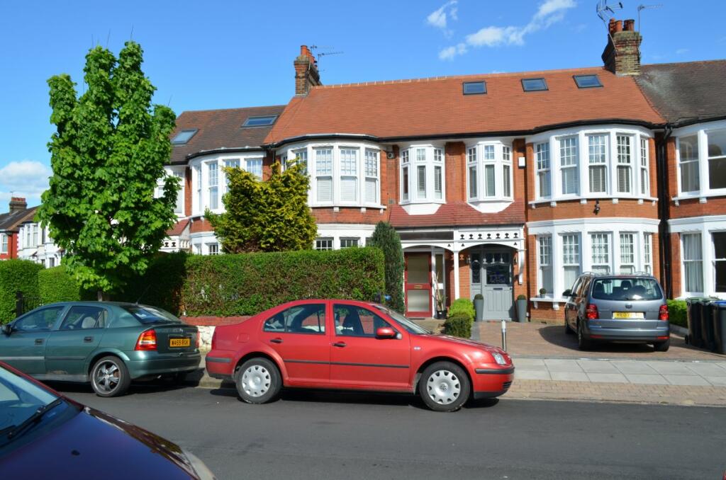 1 bed Flat for rent in Wood Green. From Peter Michael Estates