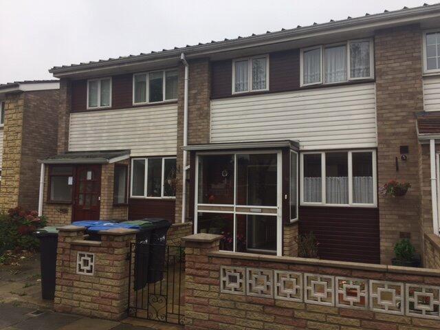 1 bed House Share for rent in Edmonton. From Peter Michael Estates