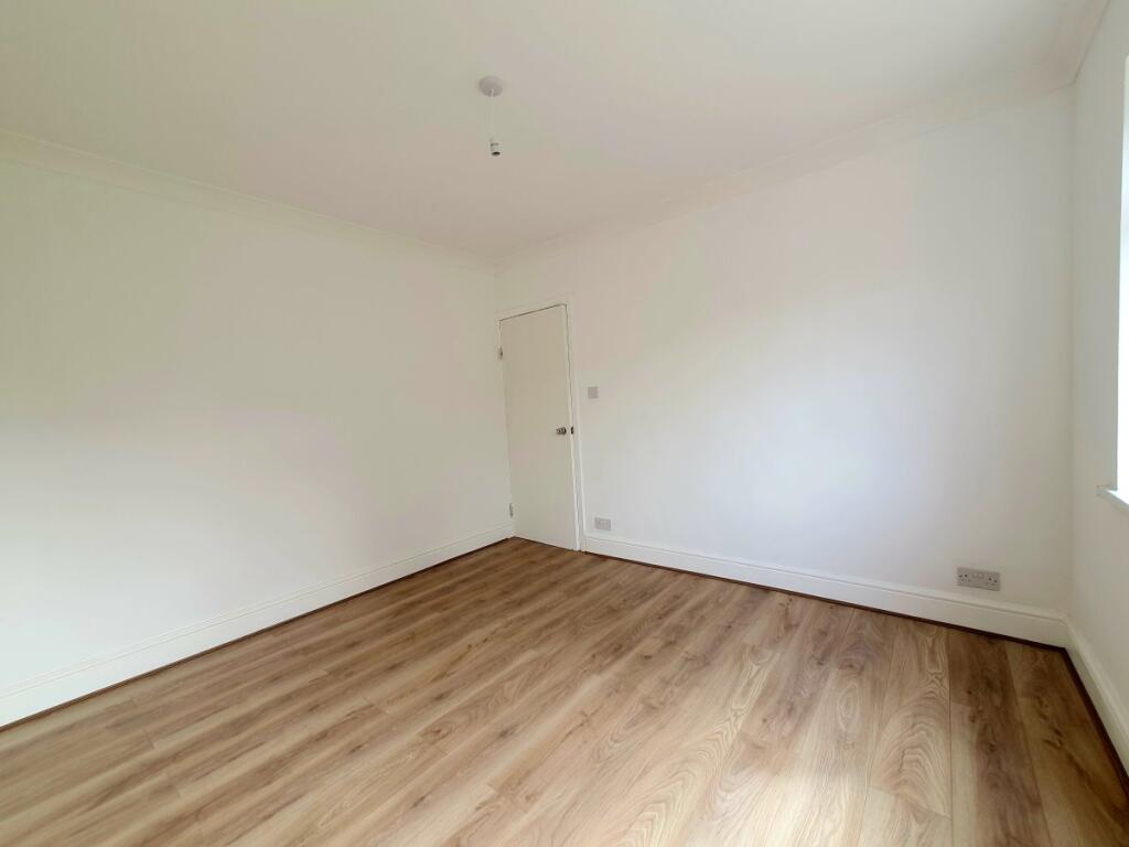 1 bed House Share for rent in Edmonton. From Peter Michael Estates