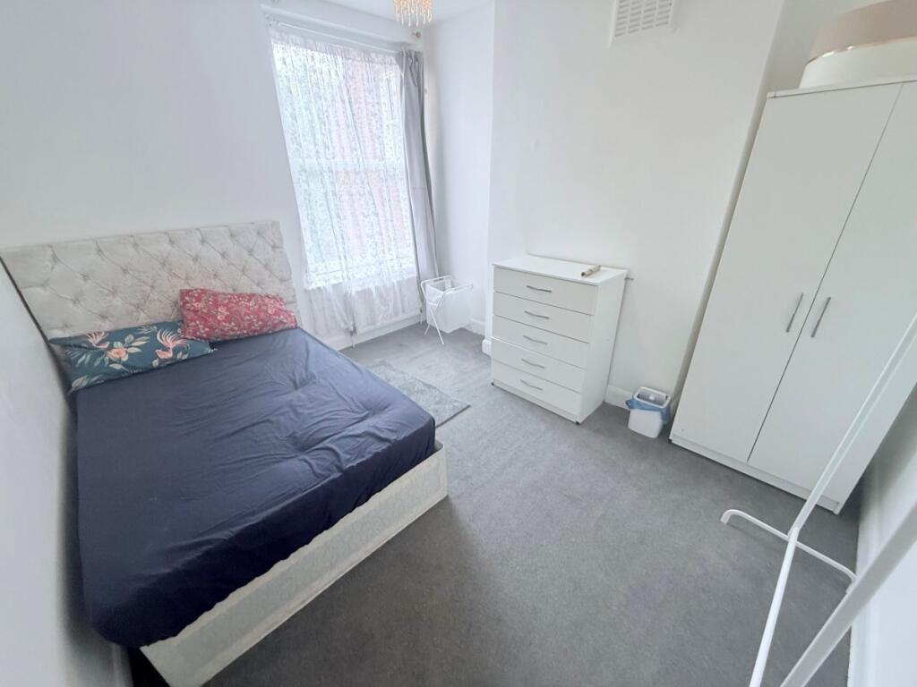 1 bed House Share for rent in Stoke Newington. From Peter Michael Estates