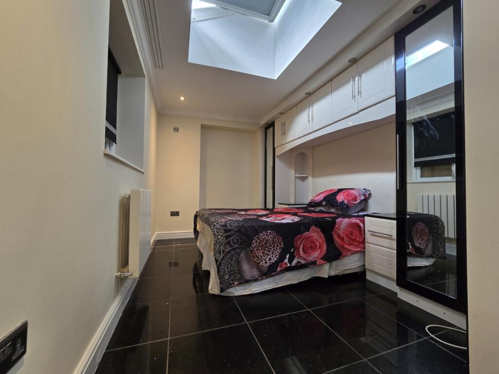 1 bed House Share for rent in Tottenham. From Peter Michael Estates