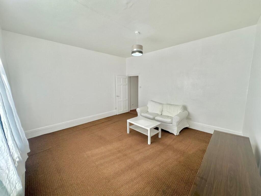 1 bed 1st Floor Flat for rent in Walthamstow. From Peter Michael Estates