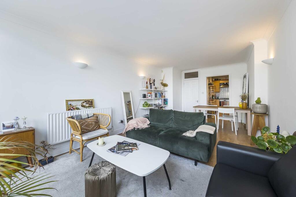 2 bed Apartment for rent in Islington. From PG Estates - Islington