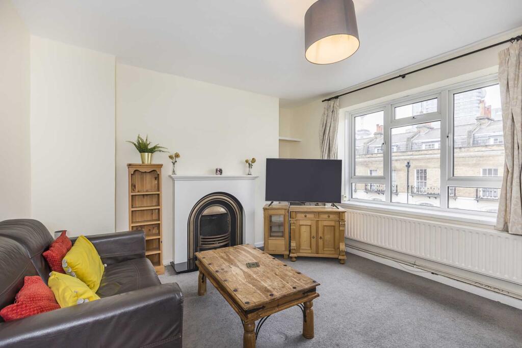 3 bed Apartment for rent in Islington. From PG Estates - Islington