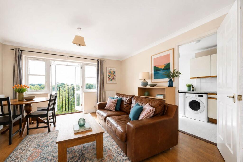 2 bed Apartment for rent in Bethnal Green. From PG Estates - Islington