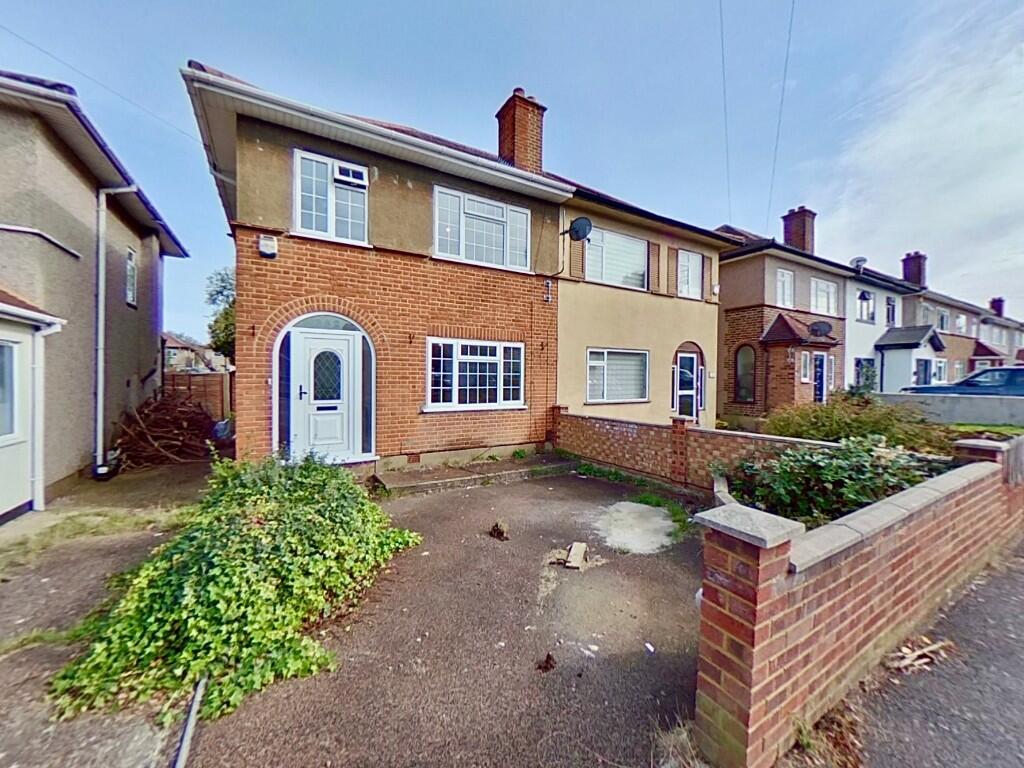 3 bed Semi-Detached House for rent in Hayes. From Phillip Laurence Estate Agents