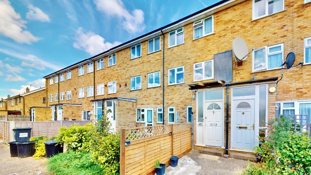 2 bed Maisonette for rent in Hayes. From Phillip Laurence Estate Agents