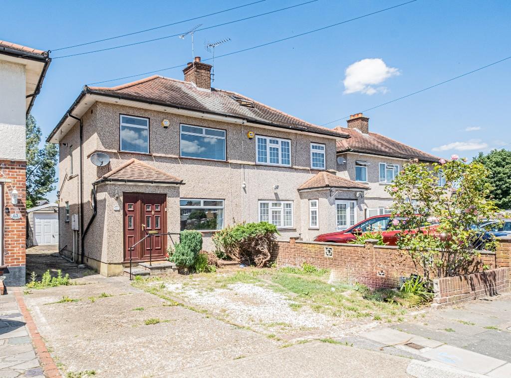 3 bed Semi-Detached House for rent in Hayes. From Phillip Laurence Estate Agents