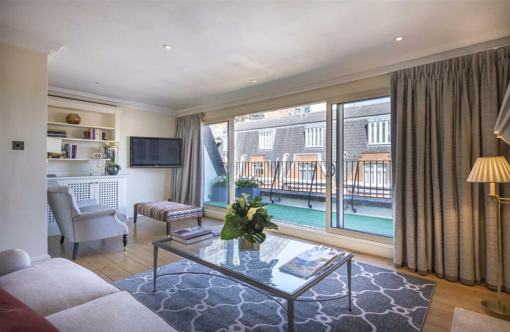 3 bed 1st Floor Flat for rent in London. From Plaza Estates 3 bed 1st Floor Flat for rent in London. From Plaza Estates