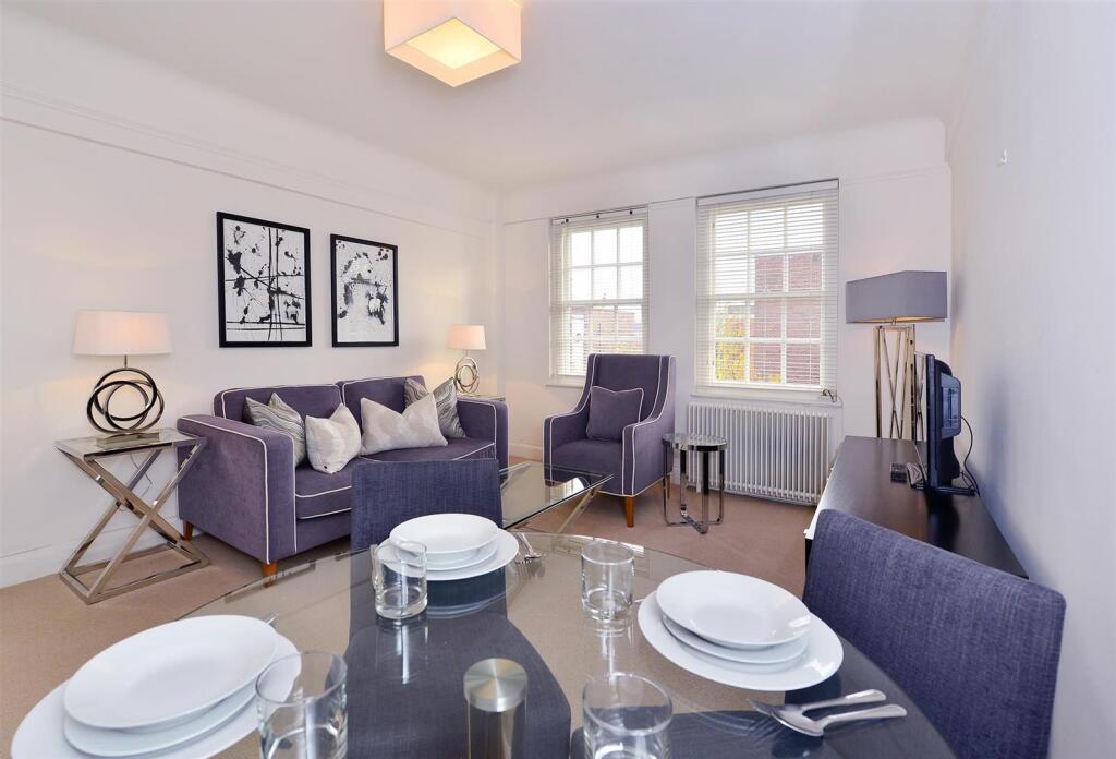 2 bed 1st Floor Flat for rent in London. From Plaza Estates