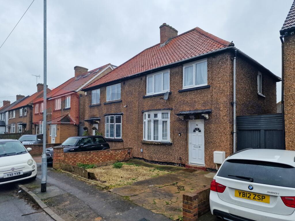 3 bed Semi-Detached House for rent in Hayes. From Pointview Estates