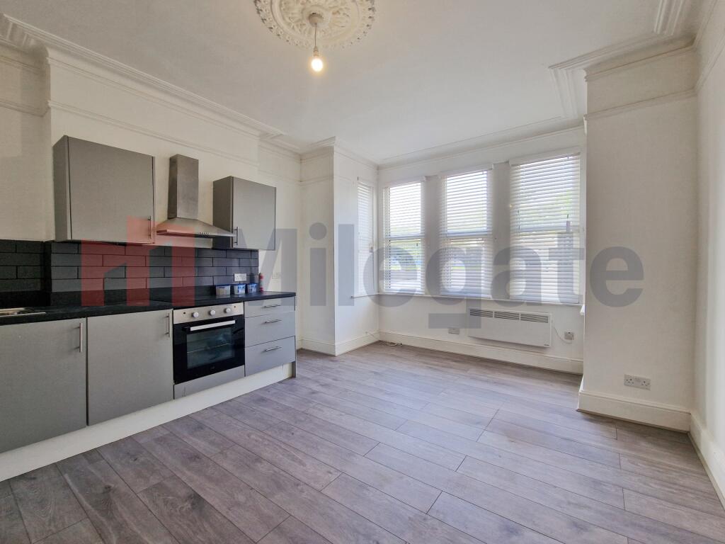 1 bed Flat for rent in Southend-on-Sea. From Pointview Estates