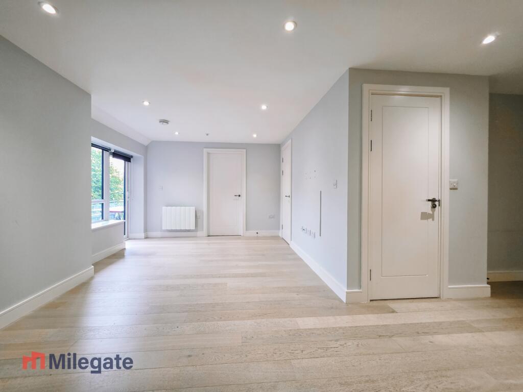 1 bed 1st Floor Flat for rent in Brentwood. From Pointview Estates