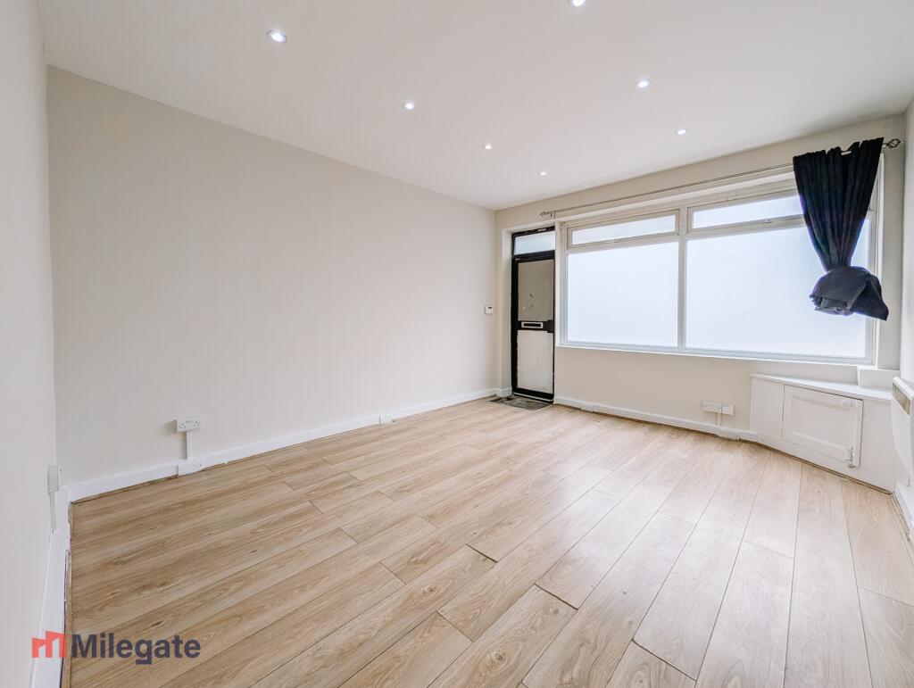 0 bed Studio for rent in Carshalton. From Pointview Estates