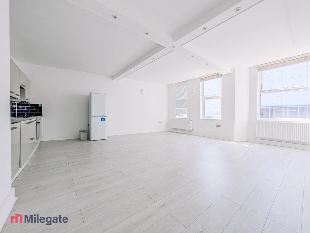 1 bed 1st Floor Flat for rent in Carshalton. From Pointview Estates
