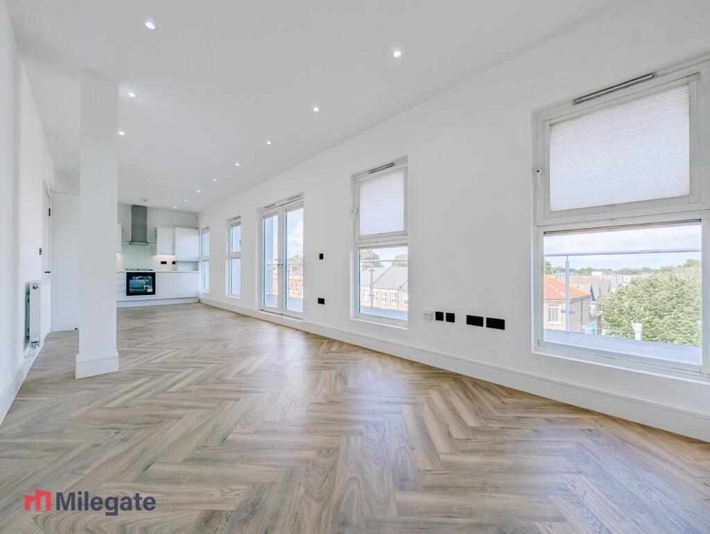 2 bed 1st Floor Flat for rent in Beckenham. From Pointview Estates 2 bed 1st Floor Flat for rent in Beckenham. From Pointview Estates