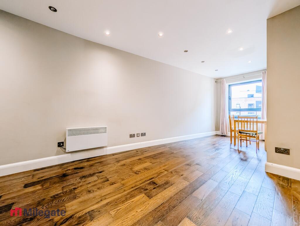 1 bed 1st Floor Flat for rent in South Weald. From Pointview Estates
