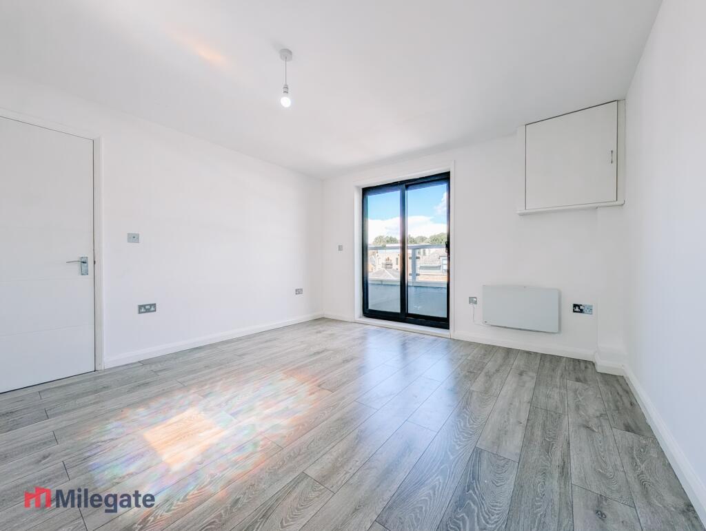 1 bed 1st Floor Flat for rent in Hemel Hempstead. From Pointview Estates