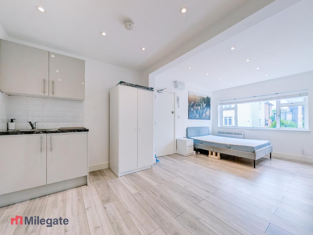 4 bed Studio for rent in High Garrett. From Pointview Estates