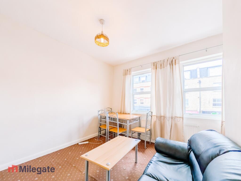 1 bed 1st Floor Flat for rent in Hackney. From Pointview Estates