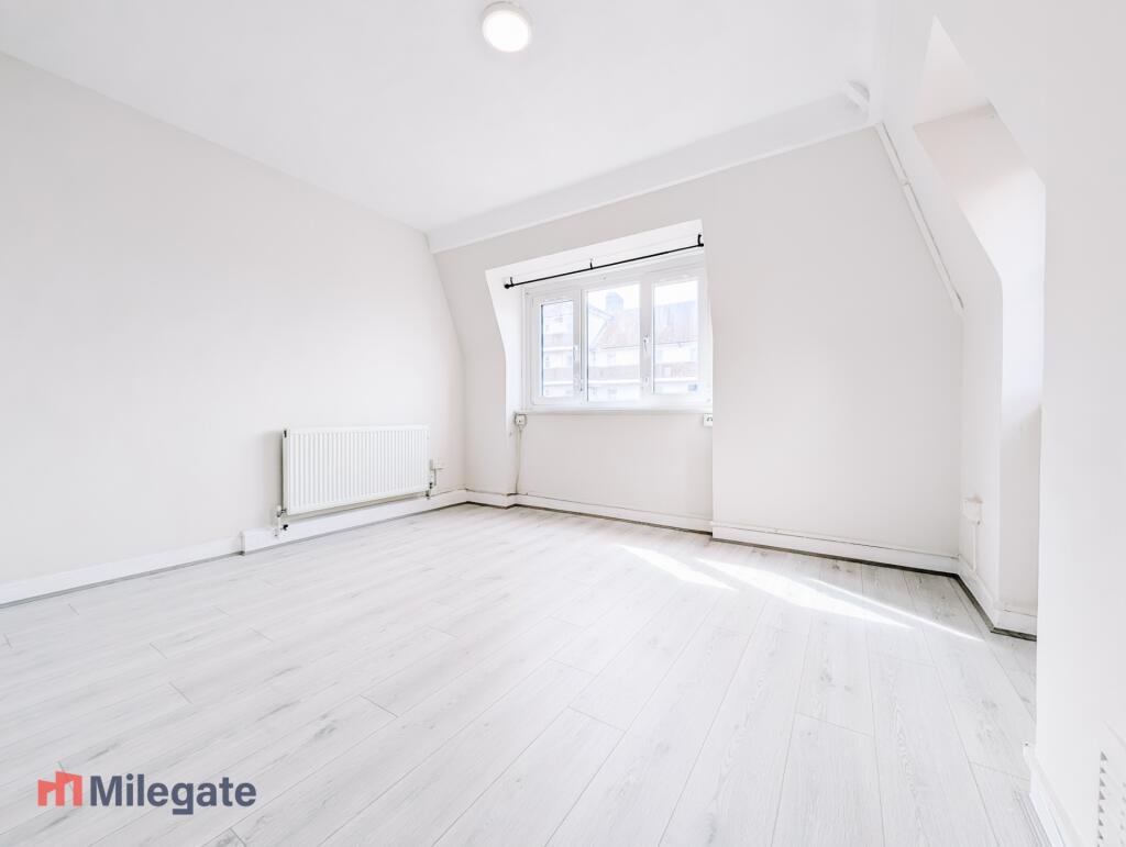 3 bed 1st Floor Flat for rent in Woolwich. From Pointview Estates 3 bed 1st Floor Flat for rent in Woolwich. From Pointview Estates