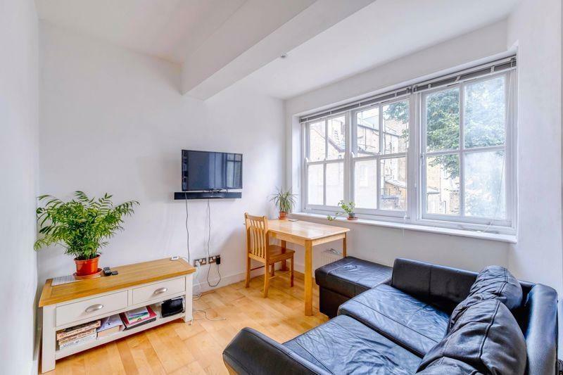1 bed Flat for rent in Chelsea. From Pomp Properties