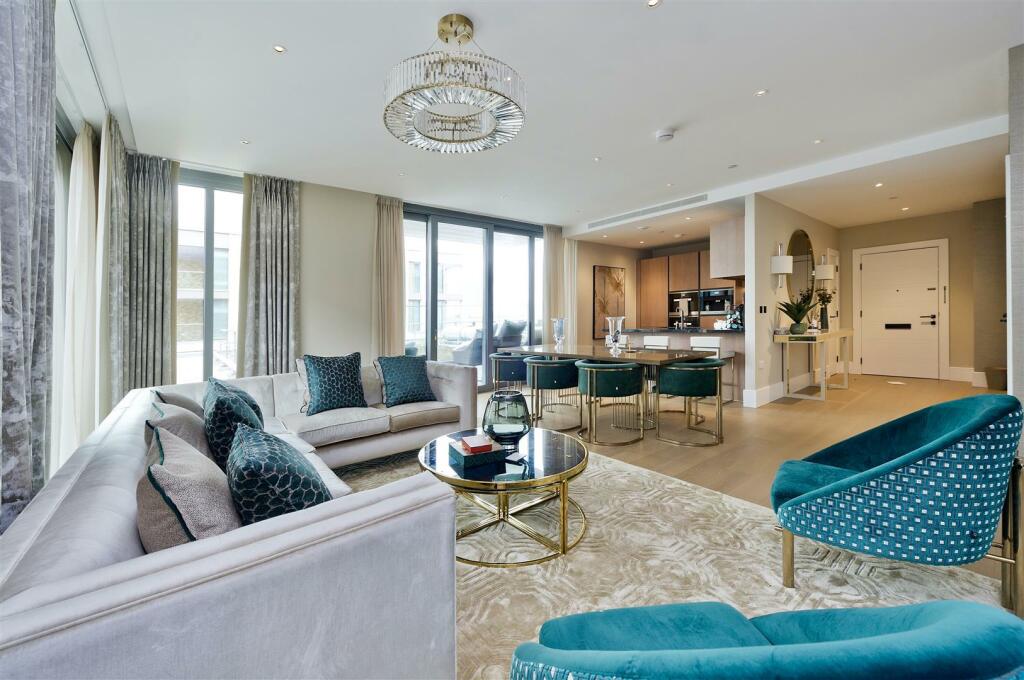 3 bed Apartment for rent in Battersea. From Pomp Properties