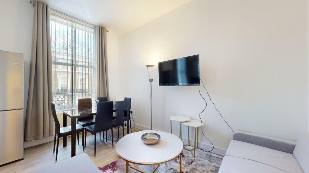2 bed Flat for rent in Kensington. From Pomp Properties