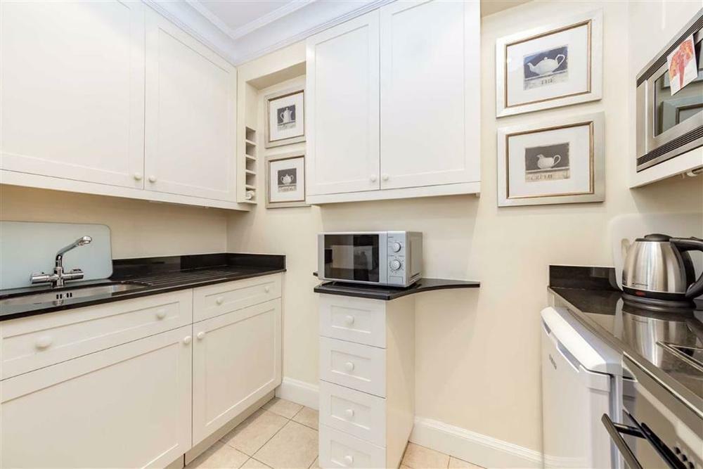 1 bed Flat for rent in Camden Town. From Pomp Properties