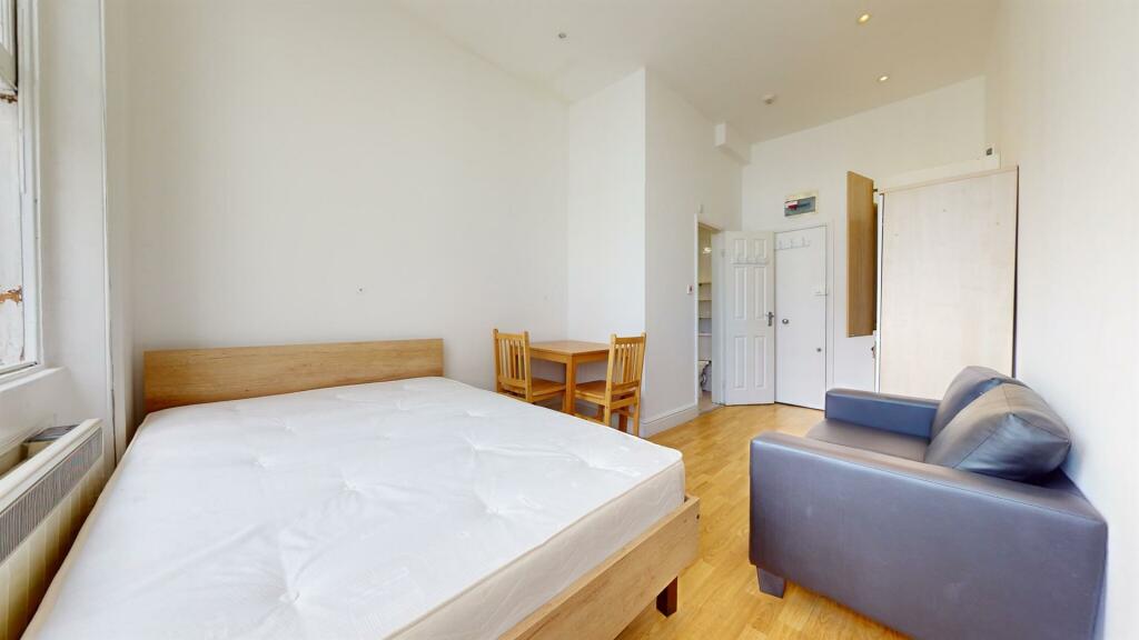 0 bed Studio for rent in Kensington. From Pomp Properties