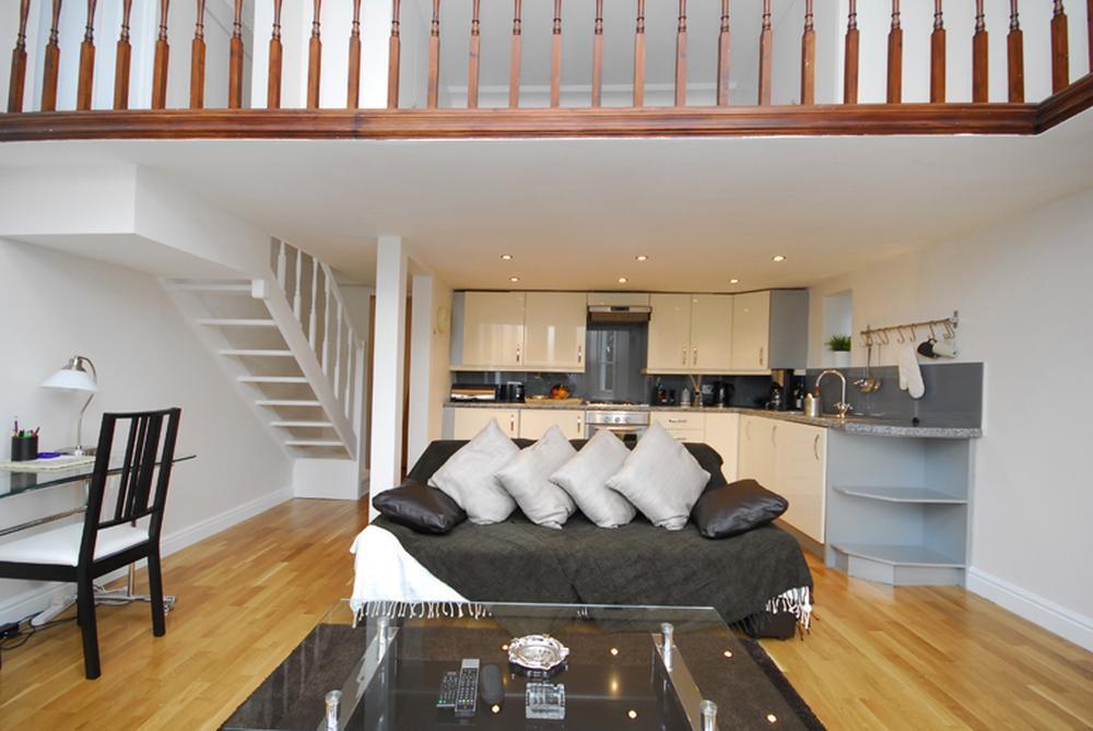 0 bed 1st Floor Flat for rent in Kensington. From Pomp Properties - London