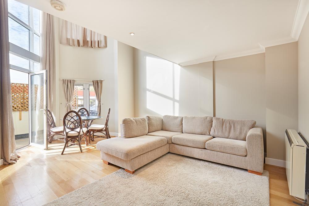 1 bed 1st Floor Flat for rent in Chelsea. From Pomp Properties - London