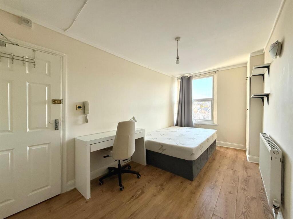 4 bed House Share for rent in Kensington. From Pomp Properties - London 4 bed House Share for rent in Kensington. From Pomp Properties - London