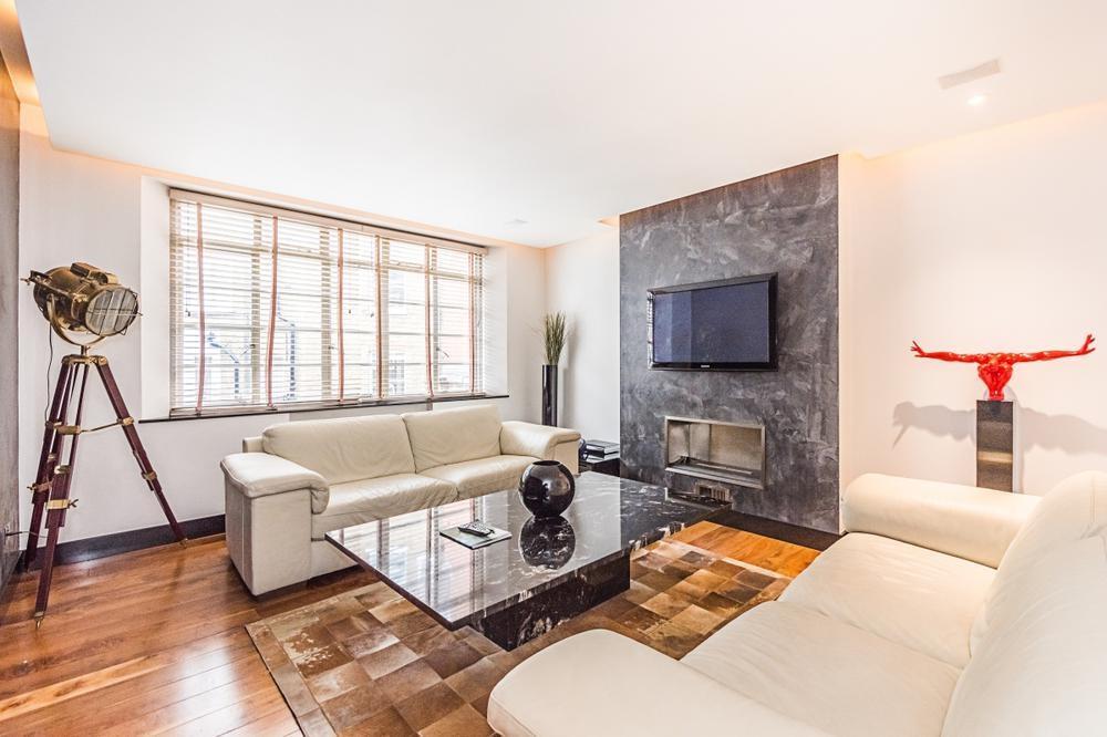 2 bed 1st Floor Flat for rent in Chelsea. From Pomp Properties - London