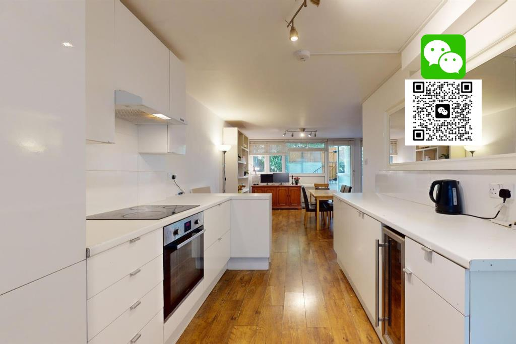 3 bed 1st Floor Flat for rent in Chelsea. From Pomp Properties - London