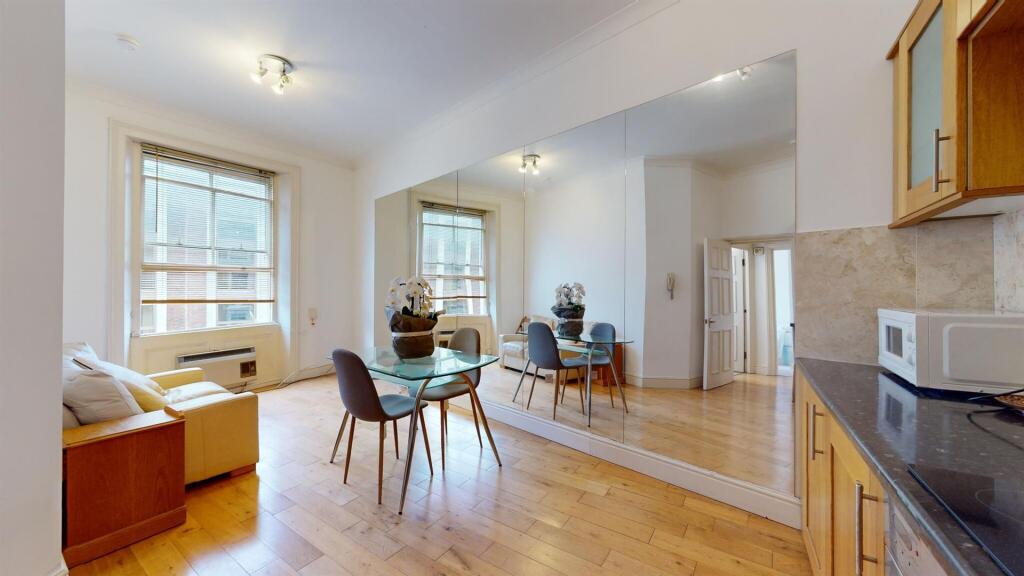 2 bed 1st Floor Flat for rent in Kensington. From Pomp Properties - London 2 bed 1st Floor Flat for rent in Kensington. From Pomp Properties - London