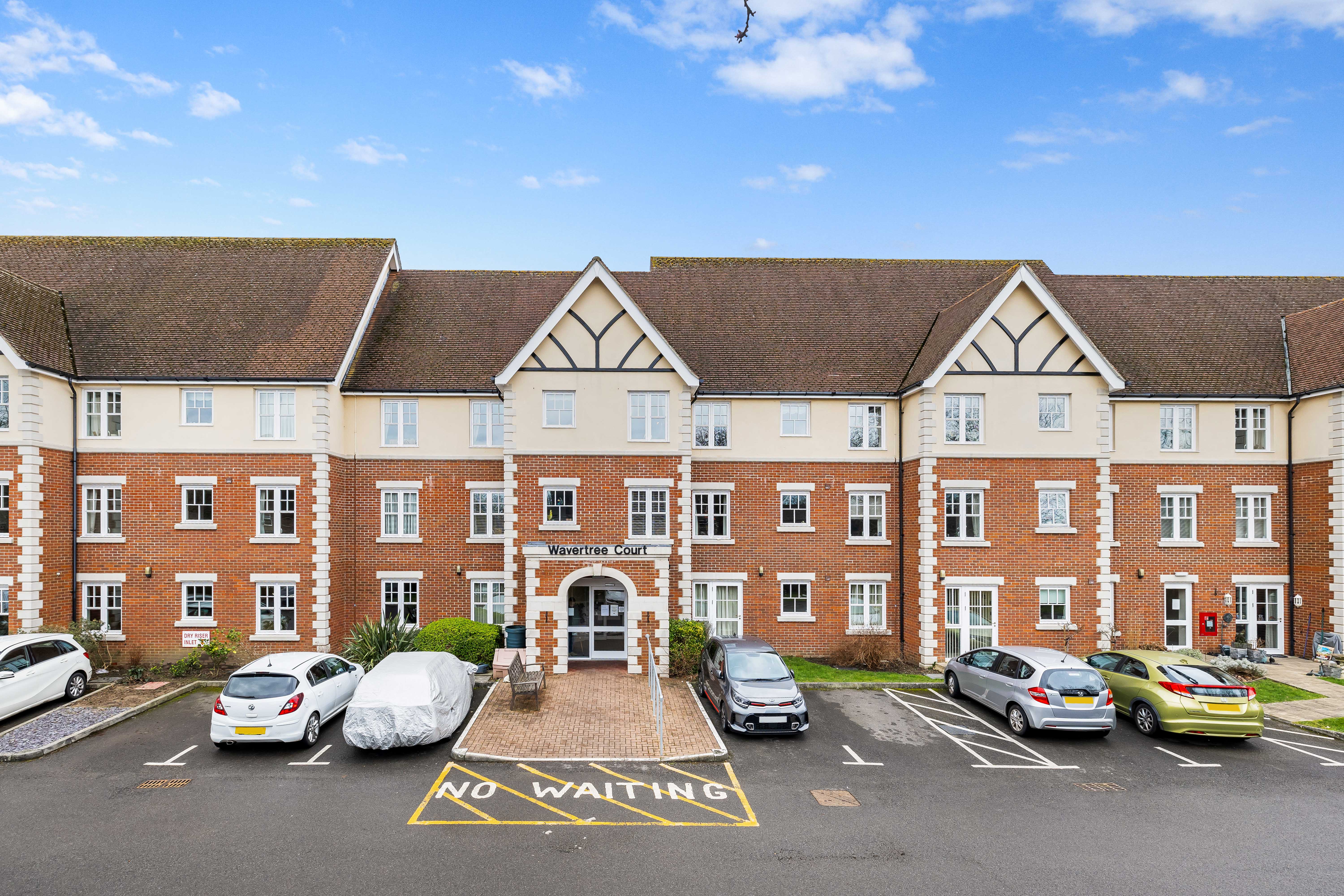 1 bed Apartment for rent in Horley. From Power Bespoke
