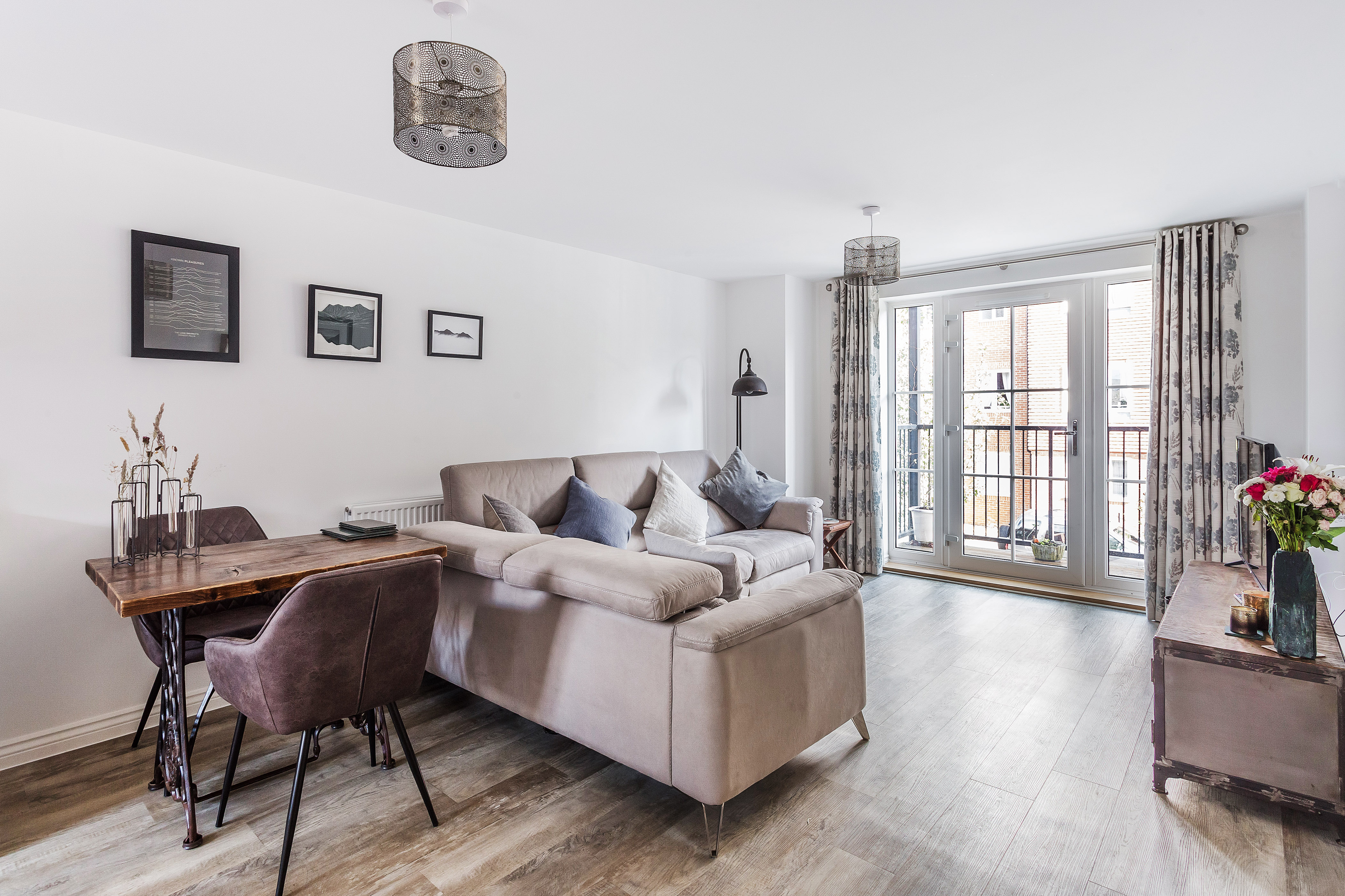 1 bed Apartment for rent in Horley. From Power Bespoke