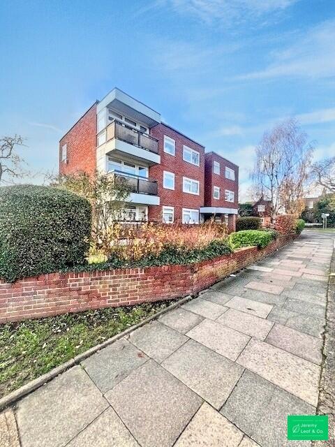 2 bed 1st Floor Flat for rent in Finchley. From Jeremy Leaf & Co - Residential Development